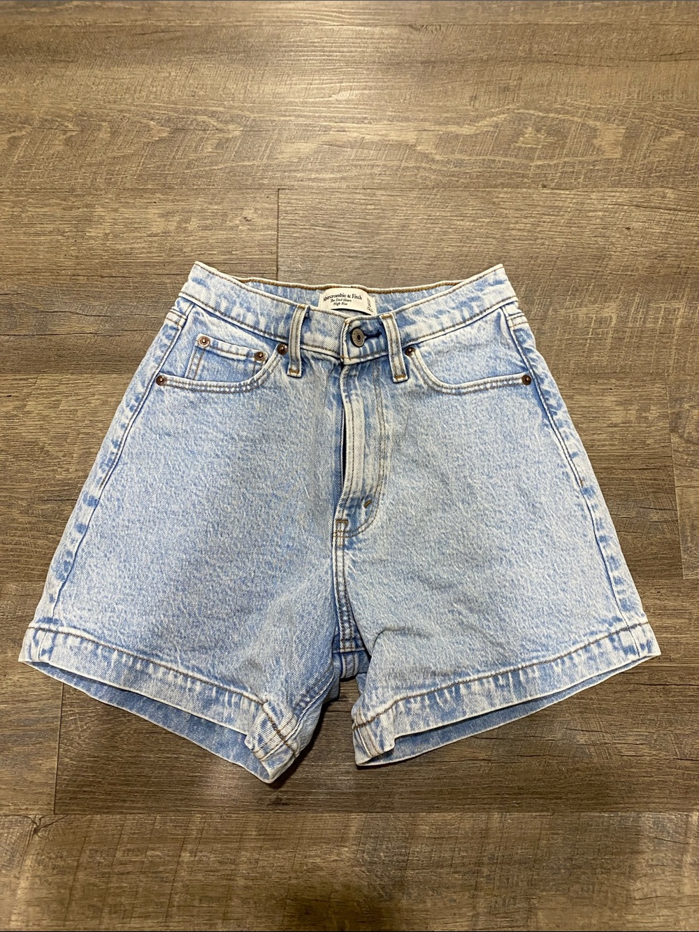 Abercrombie The Dad Short-Curve Love